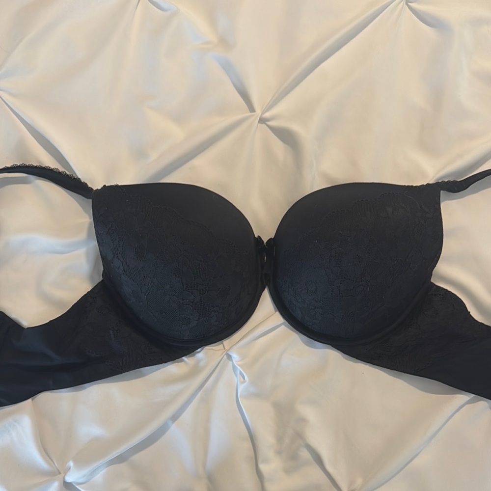 Victoria’s Secret Body By Victoria perfect shape- size 38DD - Picture 7 of 7